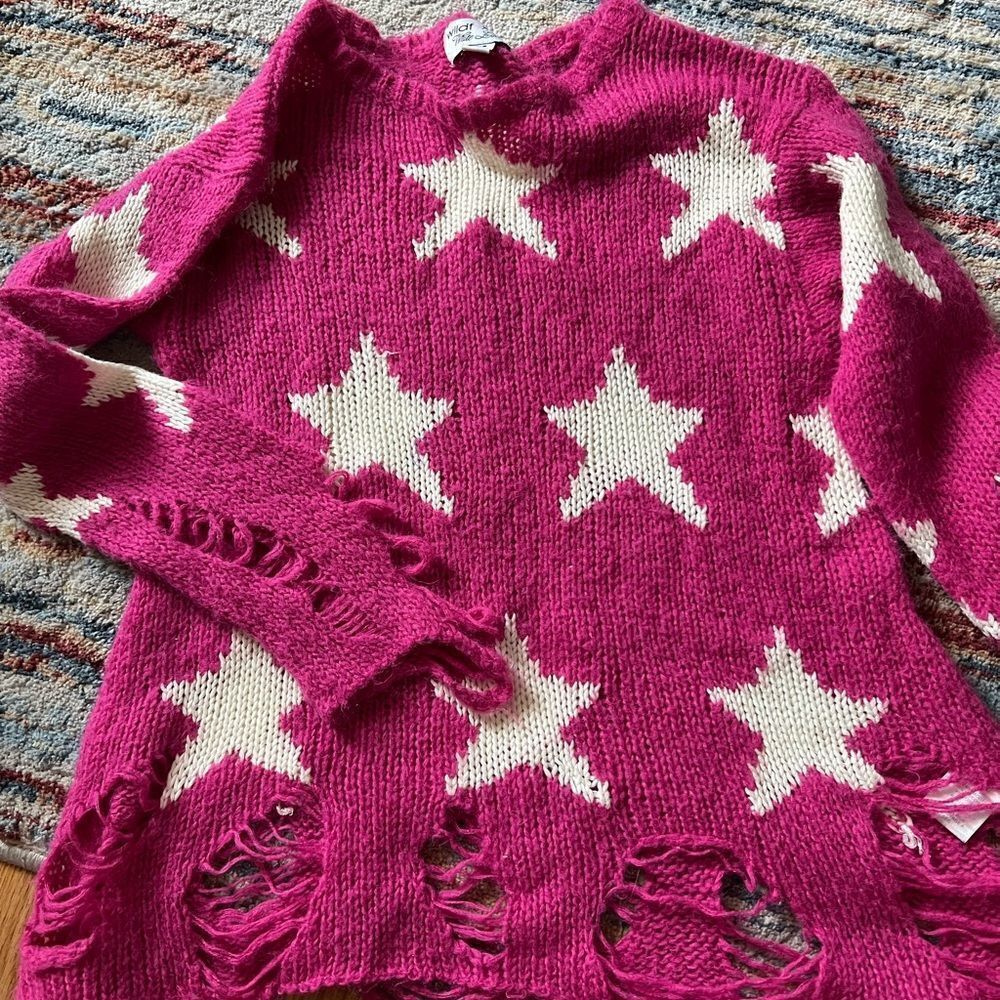 Girls long sleeve distressed knit sweater with stars